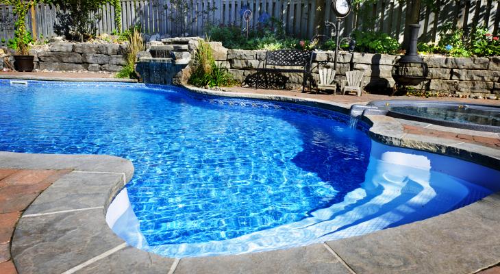 banner of A Back Yard Pool Provides Hundreds of Hours of Fun (newstyle)