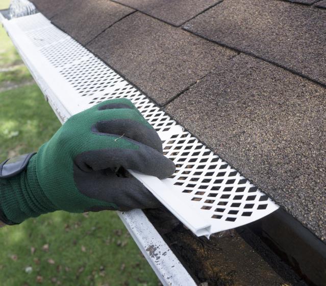 square of Gutter Guards Could Potentially Keep Your Gutters Flowing Smoothly (newstyle)