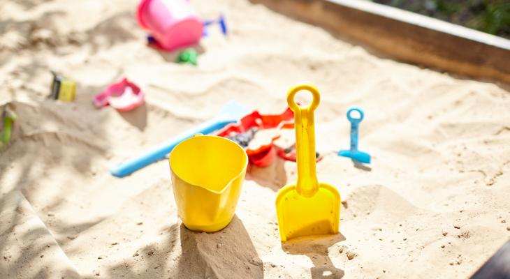 banner of Getting a Sandbox For Your Home Can Make Your Children Very Happy (newstyle)
