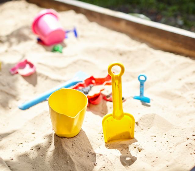 square of Getting a Sandbox For Your Home Can Make Your Children Very Happy (newstyle)